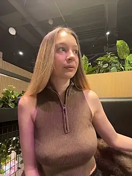 SashaCatt online show from 11-26-25, 07:52