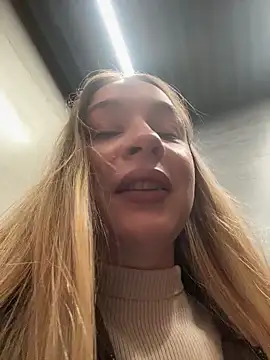 SashaCatt online show from 03-15-26, 08:32