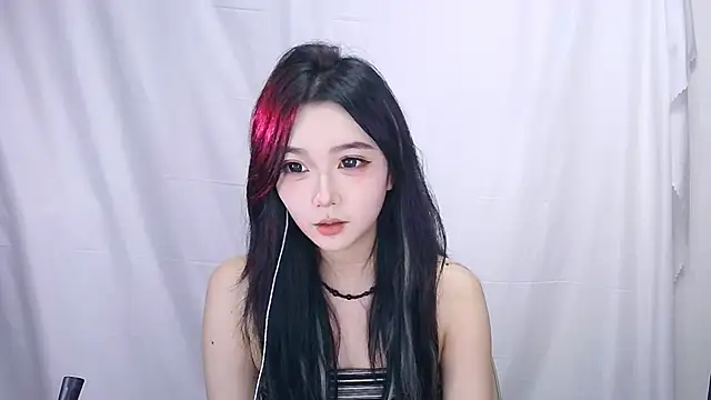 Snapshot of 2w1sh chatting on 11-08-25, 12:09 2w1sh online show from 11-08-25, 12:09