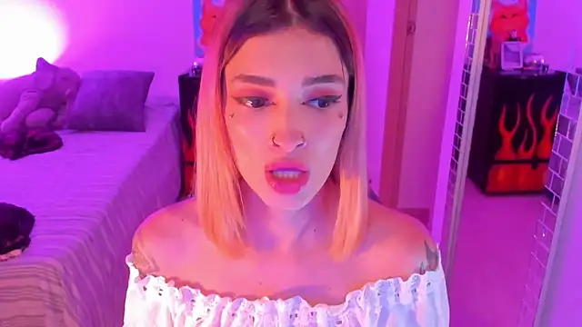 Snapshot of rotwallace chatting on 02-22-26, 10:22 rotwallace online show from 02-22-26, 10:22