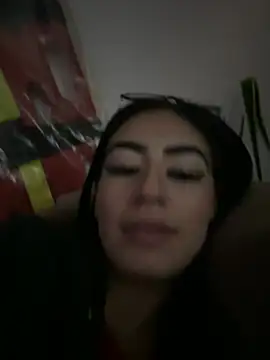 SCARLETT INK  online show from 07-18-26, 04:21