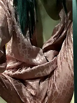 Tiny-122 online show from 01-15-26, 06:00