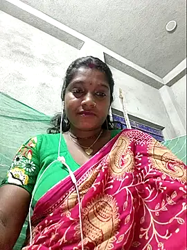 Snapshot of vipmonalisha chatting on 12-05-25, 12:04 vipmonalisha online show from 12-05-25, 12:04