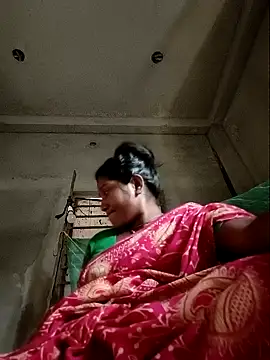 Snapshot of vipmonalisha chatting on 11-23-25, 07:18 vipmonalisha online show from 11-23-25, 07:18