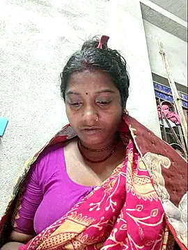 Snapshot of vipmonalisha chatting on 01-09-26, 05:20 vipmonalisha online show from 01-09-26, 05:20