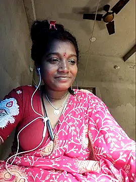 Snapshot of vipmonalisha chatting on 12-14-25, 03:35 vipmonalisha online show from 12-14-25, 03:35