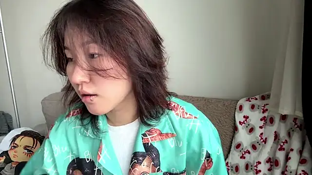 Snapshot of DishySulcus chatting on 11-09-25, 11:14 DishySulcus online show from 11-09-25, 11:14