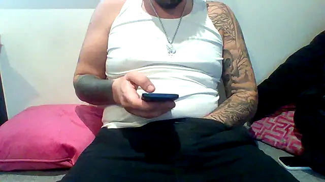 mikeyboys online show from 11-29-25, 03:01