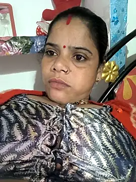 Hot suini online show from 12-21-25, 01:57