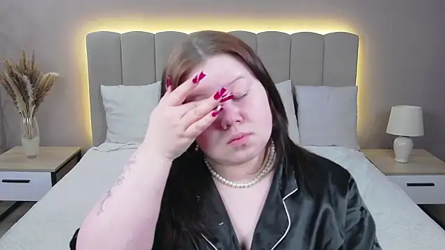 EvaNova  online show from 03-10-26, 04:38