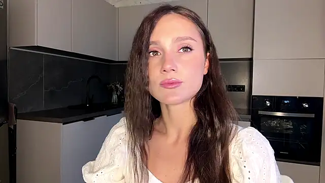 Snapshot of MagdaLavezzo chatting on 11-15-25, 07:34 MagdaLavezzo online show from 11-15-25, 07:34