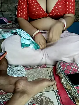 Snapshot of Pinkcolour chatting on 04-09-26, 06:03 Pinkcolour online show from 04-09-26, 06:03