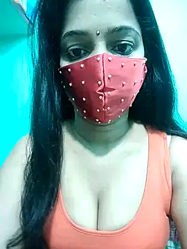 Honeya96 online show from 12-17-25, 03:28