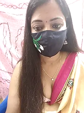 Honeya96 online show from 11-30-25, 05:52