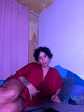 Snapshot of CaneliitaBlaze chatting on 11-12-25, 04:22 CaneliitaBlaze online show from 11-12-25, 04:22