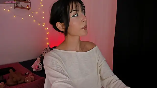 Tamara Aluna  online show from 07-08-26, 08:09