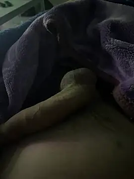 groschibre40100 online show from 02-19-26, 12:40