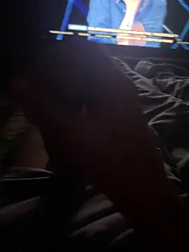 groschibre40100 online show from 11-28-25, 10:54