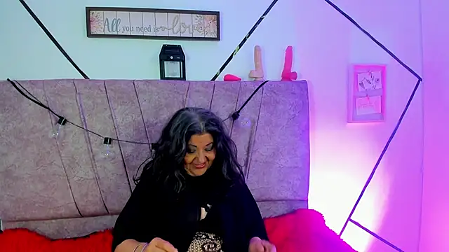 Victoriaa Anderson online show from 02-19-26, 08:39