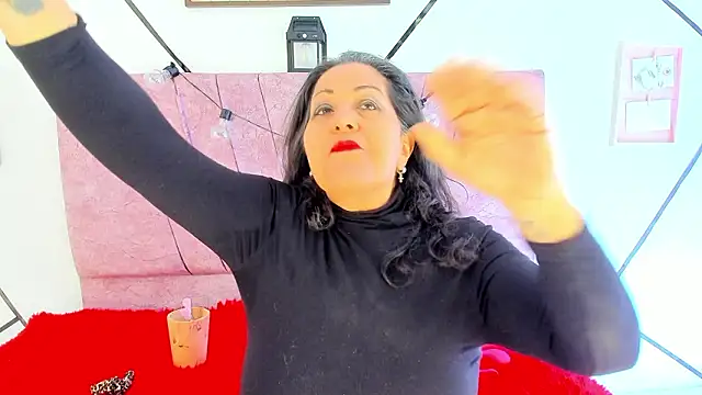 Victoriaa Anderson online show from 02-05-26, 08:04