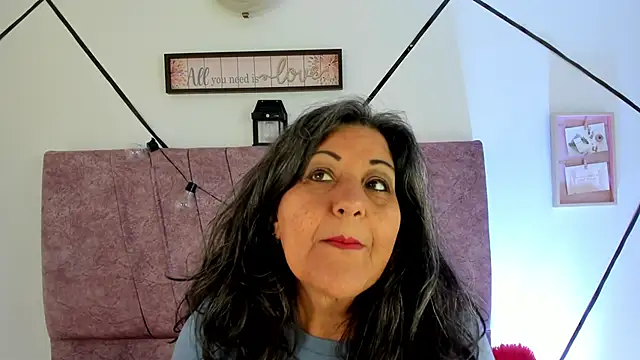 Victoriaa Anderson online show from 02-12-26, 02:28