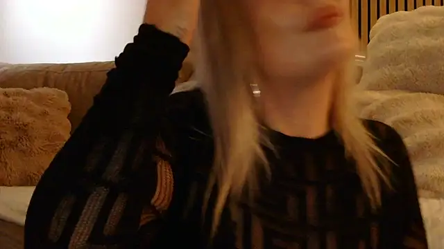 lorenarowena online show from 02-06-26, 03:08