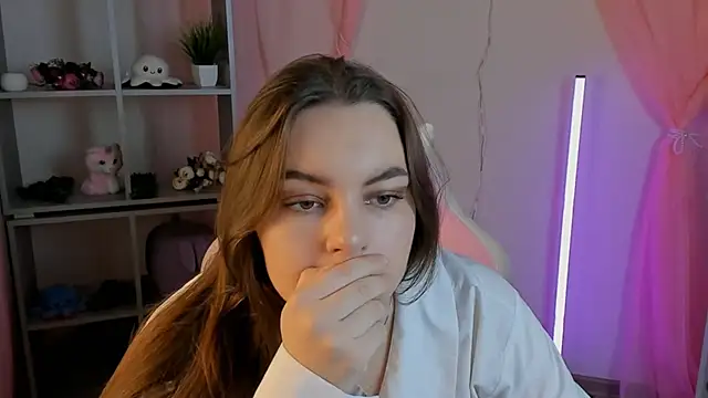 FrancescaCavaliere online show from 11-29-25, 09:09