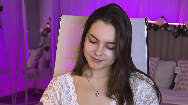 FrancescaCavaliere online show from 06-01-26, 09:42