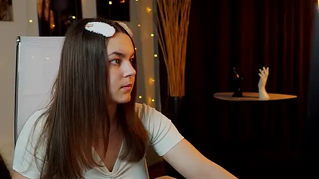 FrancescaCavaliere online show from 07-10-26, 01:00