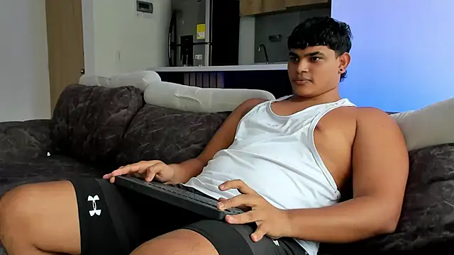 james smithx online show from 11-10-25, 08:14