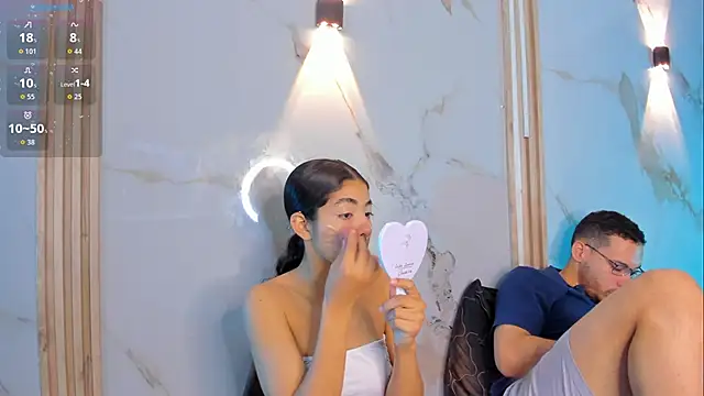 Aron and molly online show from 12-01-25, 12:17