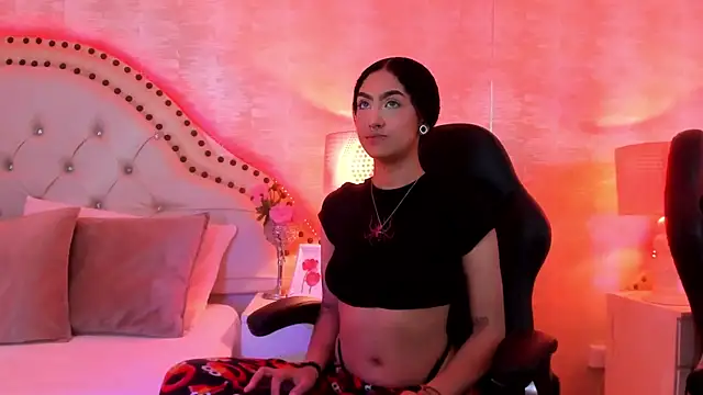 EllaEvanz online show from 12-02-25, 07:37