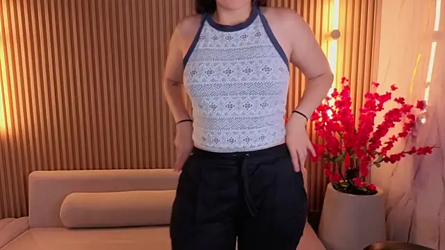 Snapshot of venus_velvet_tp chatting on 02-03-26, 01:27 venus velvet tp online show from 02-03-26, 01:27