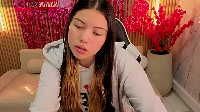 Snapshot of venus_velvet_tp chatting on 02-21-26, 02:08 venus velvet tp online show from 02-21-26, 02:08