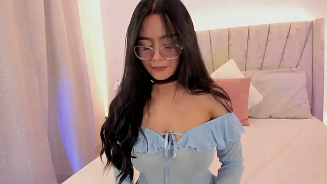 miel 18 online show from 07-22-26, 03:41