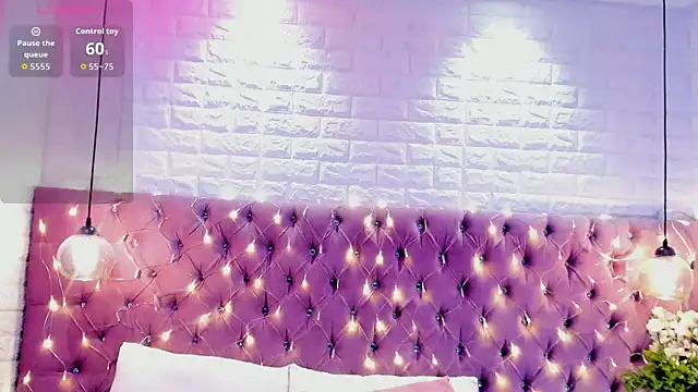 miel 18 online show from 12-23-25, 03:28