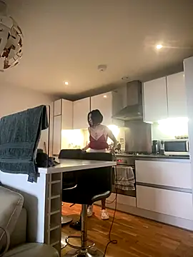 VenusEliteCo online show from 11-10-25, 09:03