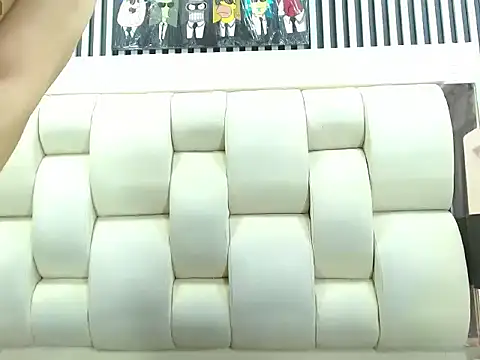 Liam York  online show from 11-22-25, 04:44