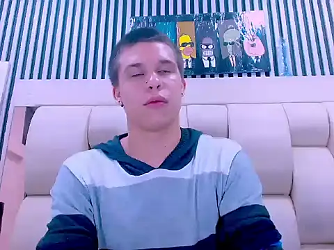 Liam York  online show from 12-04-25, 05:17