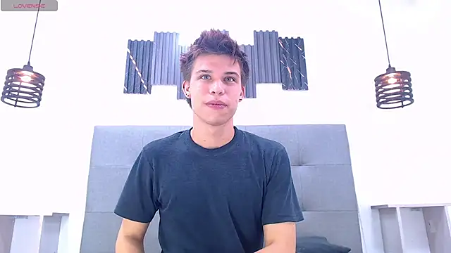 Liam York  online show from 03-27-26, 07:59