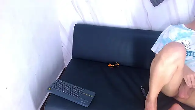 Liam York  online show from 02-07-26, 02:30