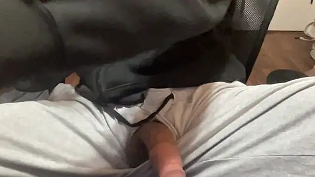 BabyBoyK17 online show from 04-30-26, 02:29