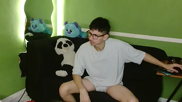 Kurt williams1 online show from 02-12-26, 11:10