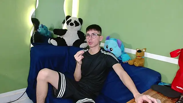 Kurt williams1 online show from 02-05-26, 02:46