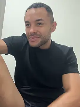 Snapshot of Naim__ chatting on 11-23-25, 03:16 Naim online show from 11-23-25, 03:16