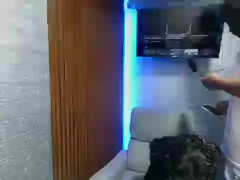 Snapshot of Scarlett_Heat2 chatting on 11-09-25, 01:09 Scarlett Heat2 online show from 11-09-25, 01:09