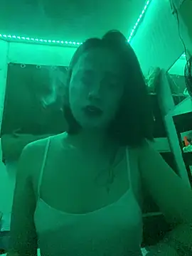 Snapshot of lustfulkatie chatting on 05-12-26, 02:23 lustfulkatie online show from 05-12-26, 02:23
