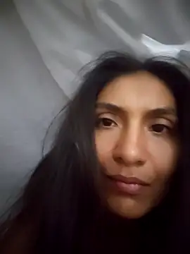 Snapshot of Uvit chatting on 11-09-25, 07:45 Uvit online show from 11-09-25, 07:45