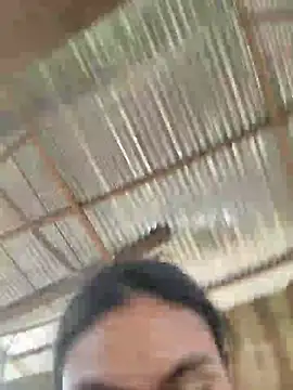 Snapshot of Uvit chatting on 07-22-26, 01:24 Uvit online show from 07-22-26, 01:24