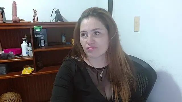 dayan hanks online show from 04-17-26, 02:25